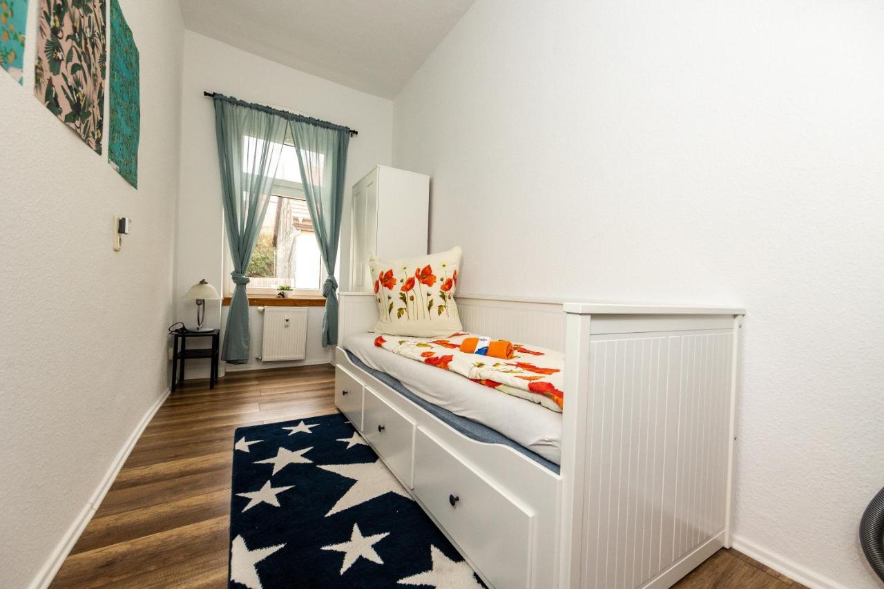Grossraum-Apartments Mit 2Sz, Wz, Kueche, Smart-Tv, Parken, Etc Erfurt Exteriér fotografie